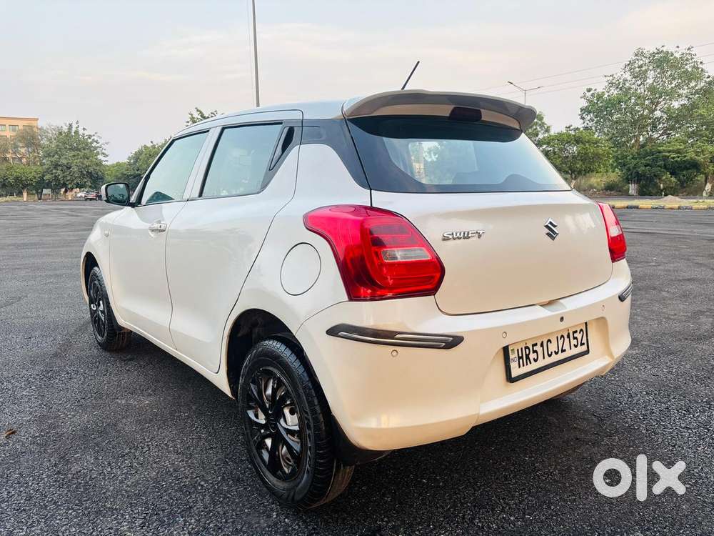 Maruti Suzuki Swift 1.2 Vxi (o), 2022, Petrol