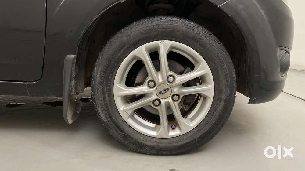 Ford Figo 2010-2012 Petrol Zxi, 2012, Petrol