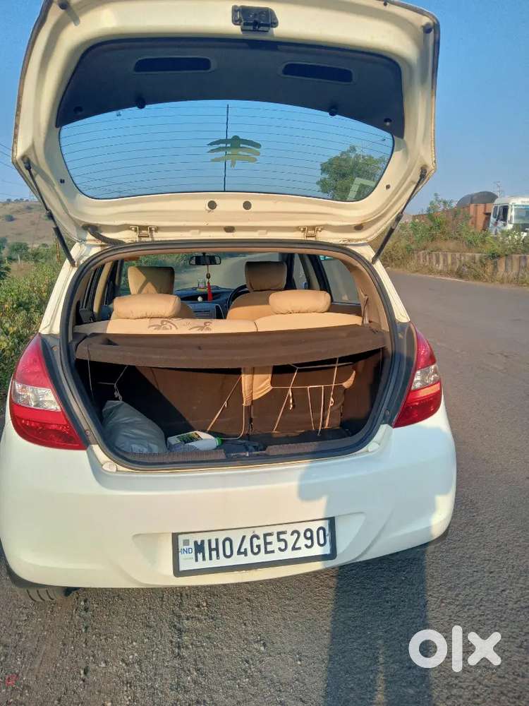 Hyundai I20 2011 Petrol Well Maintained