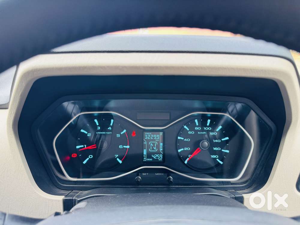 Mahindra Scorpio Classic 2.2 S 11 Mt 7 Str, 2025, Diesel