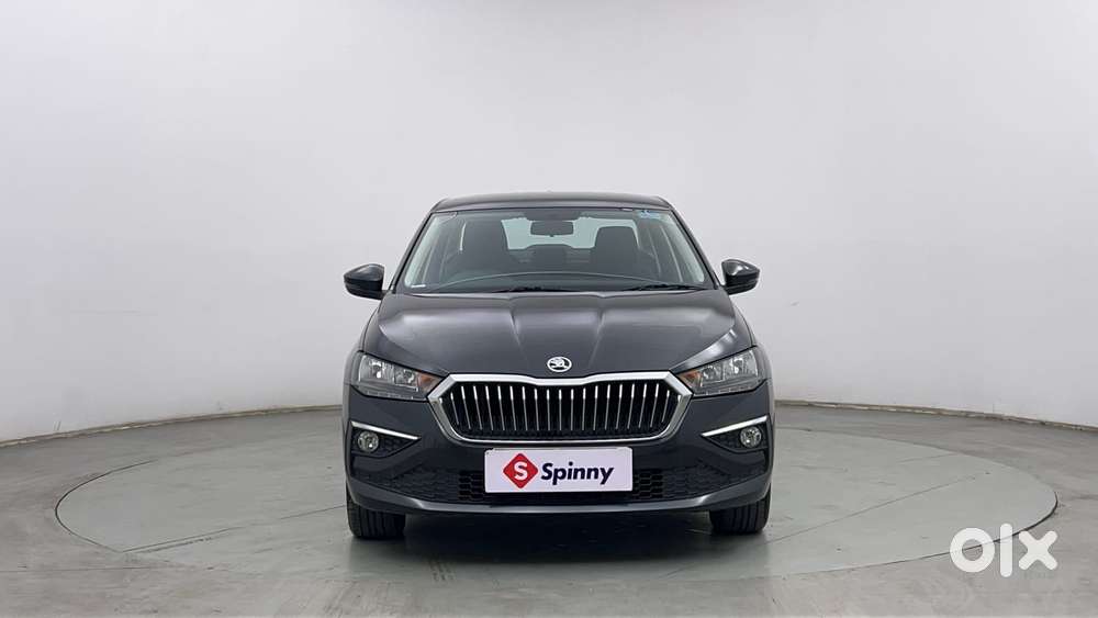 Skoda Slavia Ambition 1.0l Tsi At, 2023, Petrol