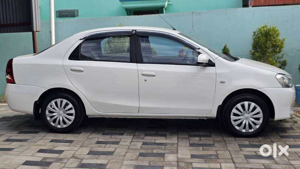 Toyota Etios G, 2013, Petrol