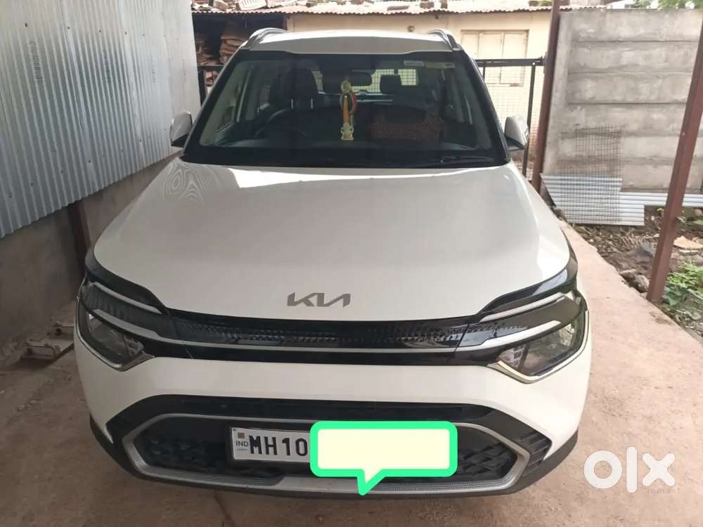 Kia Carens Luxury Dct 2027