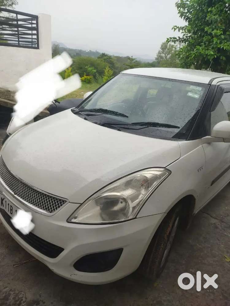 Well Condition Car All Tyr New Condition Scratch Less Car