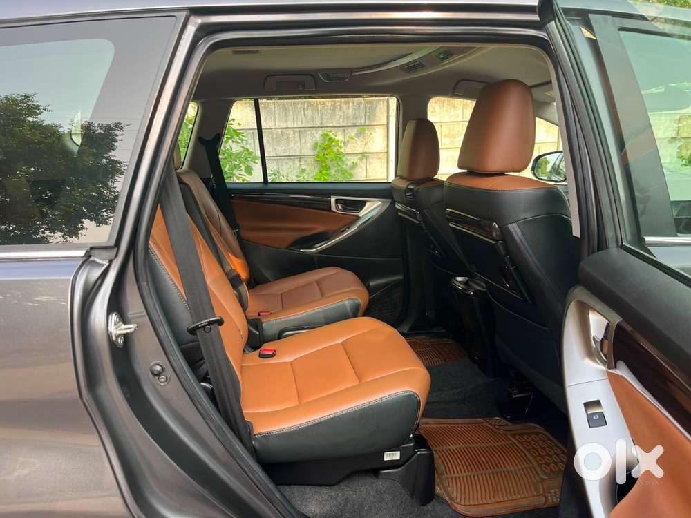 Toyota Innova Crysta 2.4 Z 7 Str, 2022, Diesel