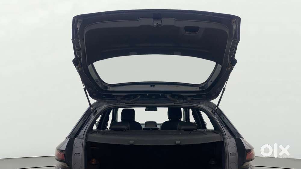 Tata Altroz 1.2 Xz Plus I-turbo Petrol Dark Edition, 2021, Petrol