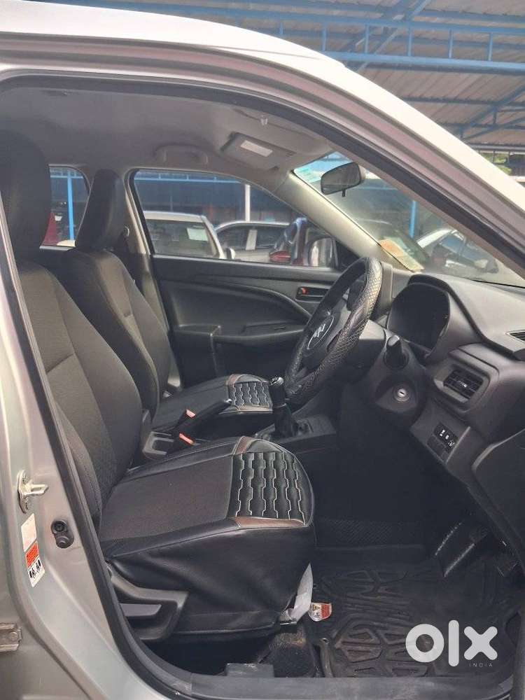 Maruti Suzuki Brezza 1.5 Lxi Smart Hybrid, 2025, Petrol