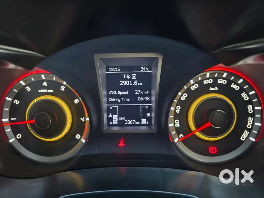 Mahindra Xuv300 Turbosport 2023 Petrol 3363 Km Driven