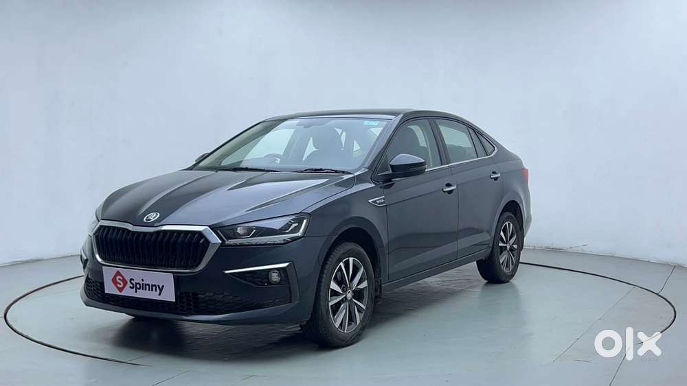 Skoda Slavia Style 1.0l Tsi At, 2023, Petrol