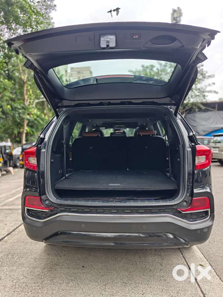 Mahindra Alturas G4 4wd At, 2021, Diesel