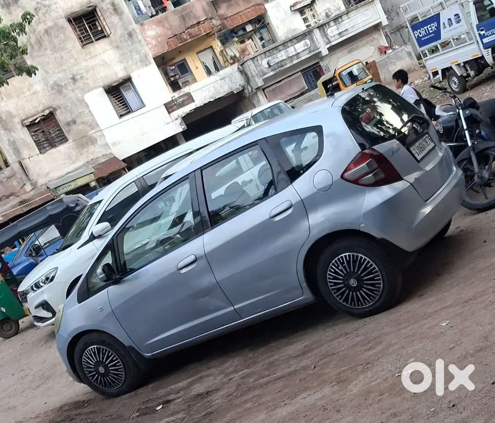 Honda Jazz 2nd Owner 2009