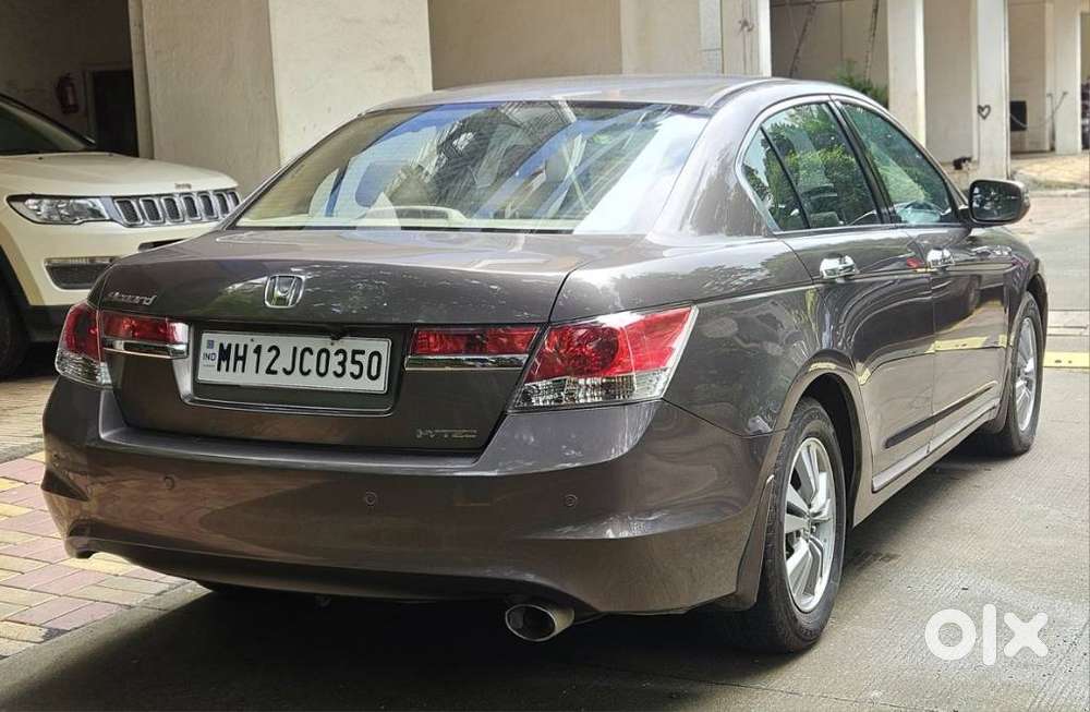 Honda Accord 2.4 Manual, 2012, Petrol