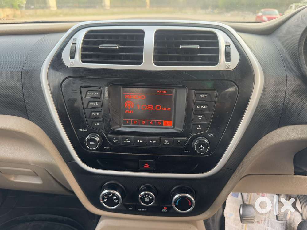 Mahindra Tuv 300 Mhawk100 T8, 2016, Diesel
