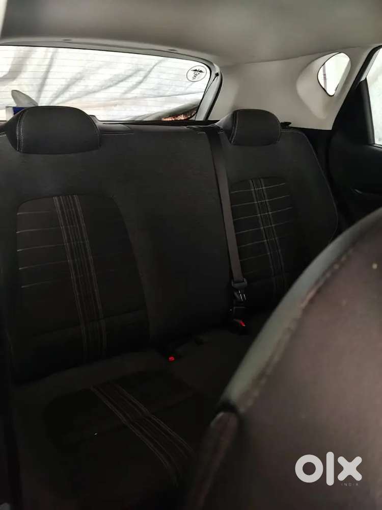 Kia Sonet 2024 Petrol Well Maintained