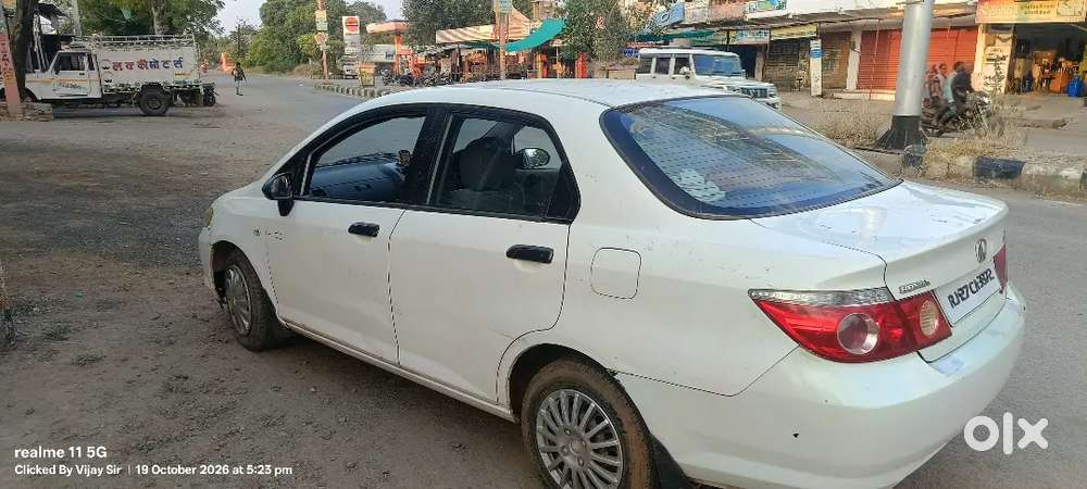 Honda City Zx 2006 Petrol Well Maintained Luxury Car