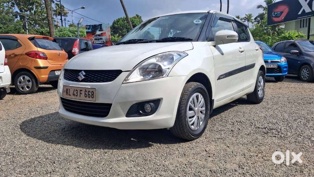 Maruti Suzuki Swift 1.2 Vxi (o), 2013, Petrol