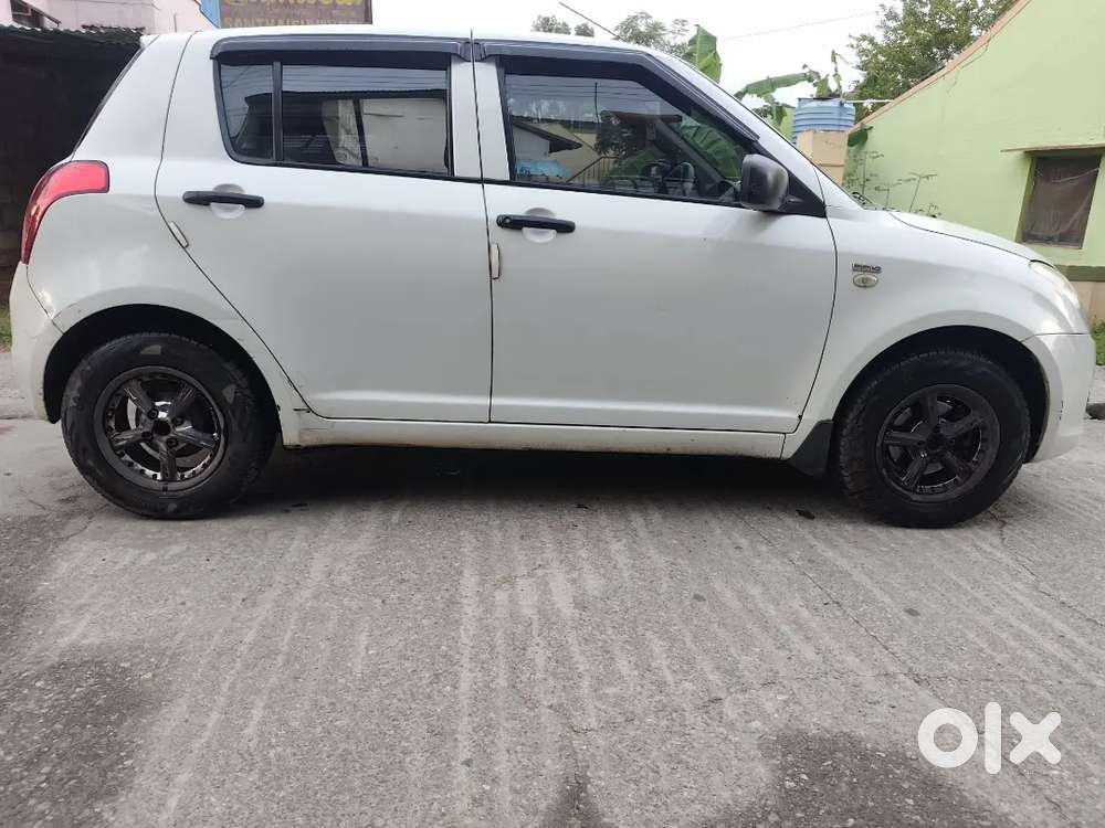 Maruti Suzuki Swift 2011