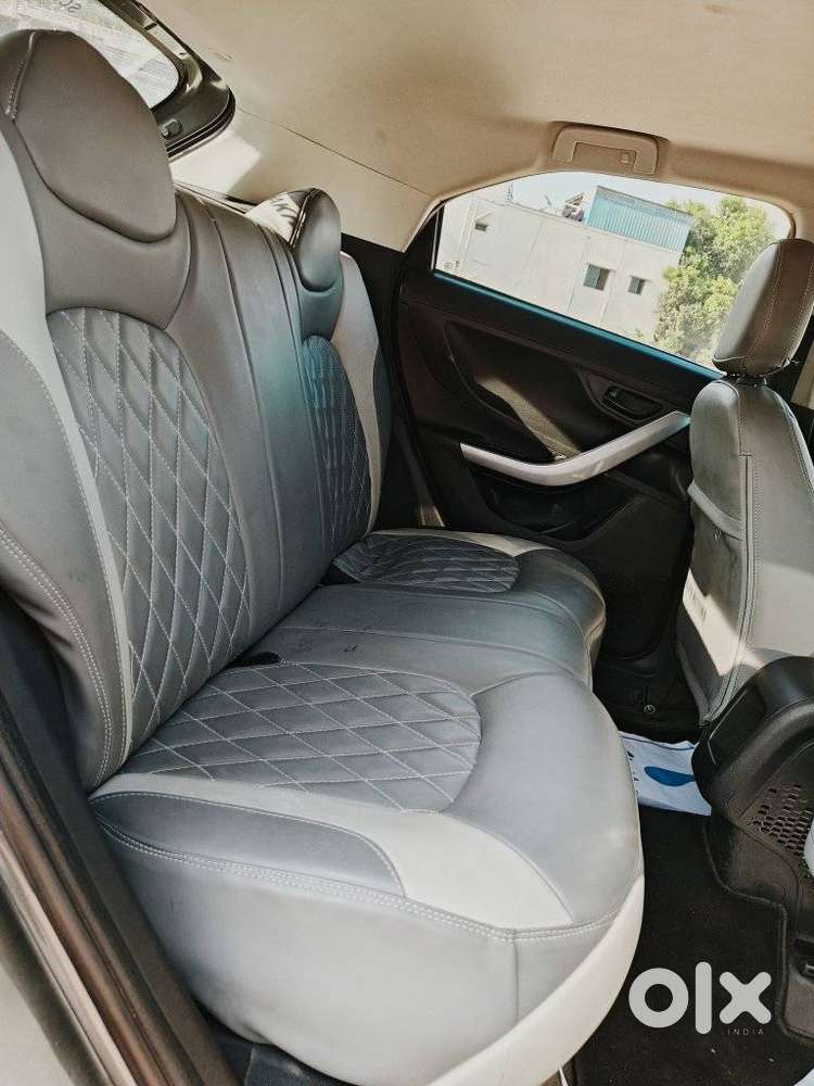 Tata Nexon 1.5 Revotorq Xma Amt (s), 2023, Petrol
