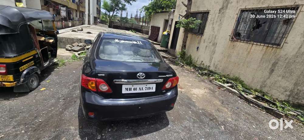 Toyota Corolla Altis 2010