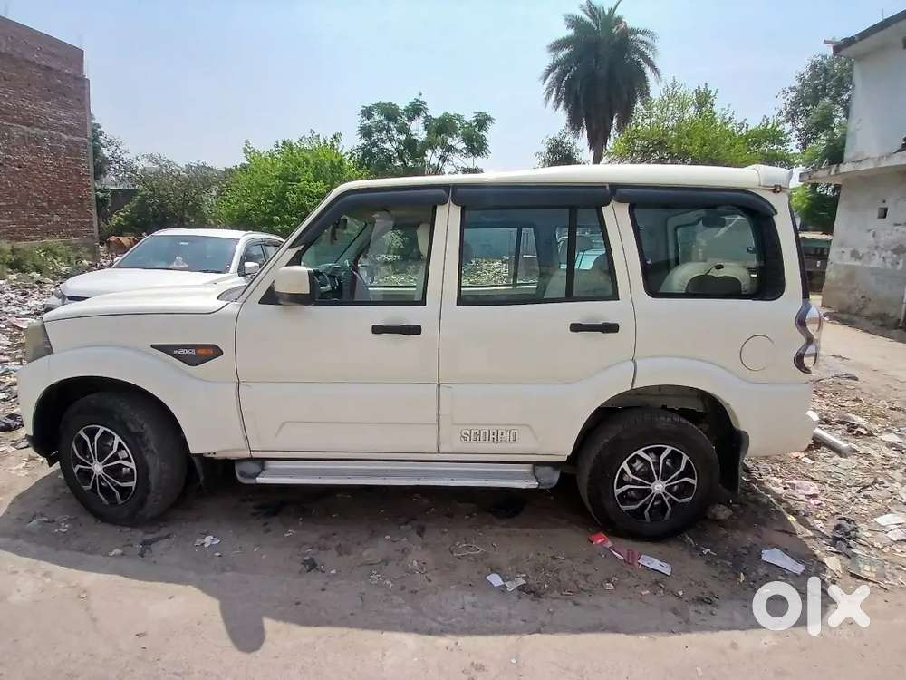 Mahindra Scorpio 2017 Diesel 120000 Km Driven
