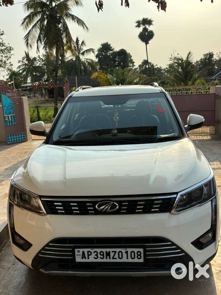 Mahindra Xuv300 Petrol 2022