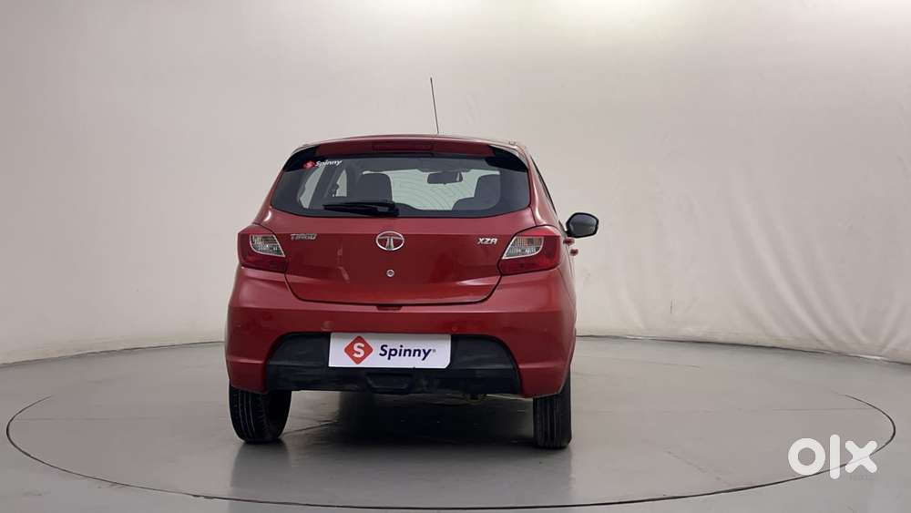 Tata Tiago Xza, 2018, Petrol