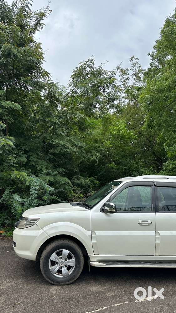 2013 Tata Safari Storme Diesel Manual