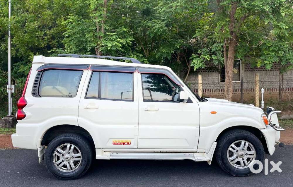 Mahindra Scorpio, 2011, Diesel