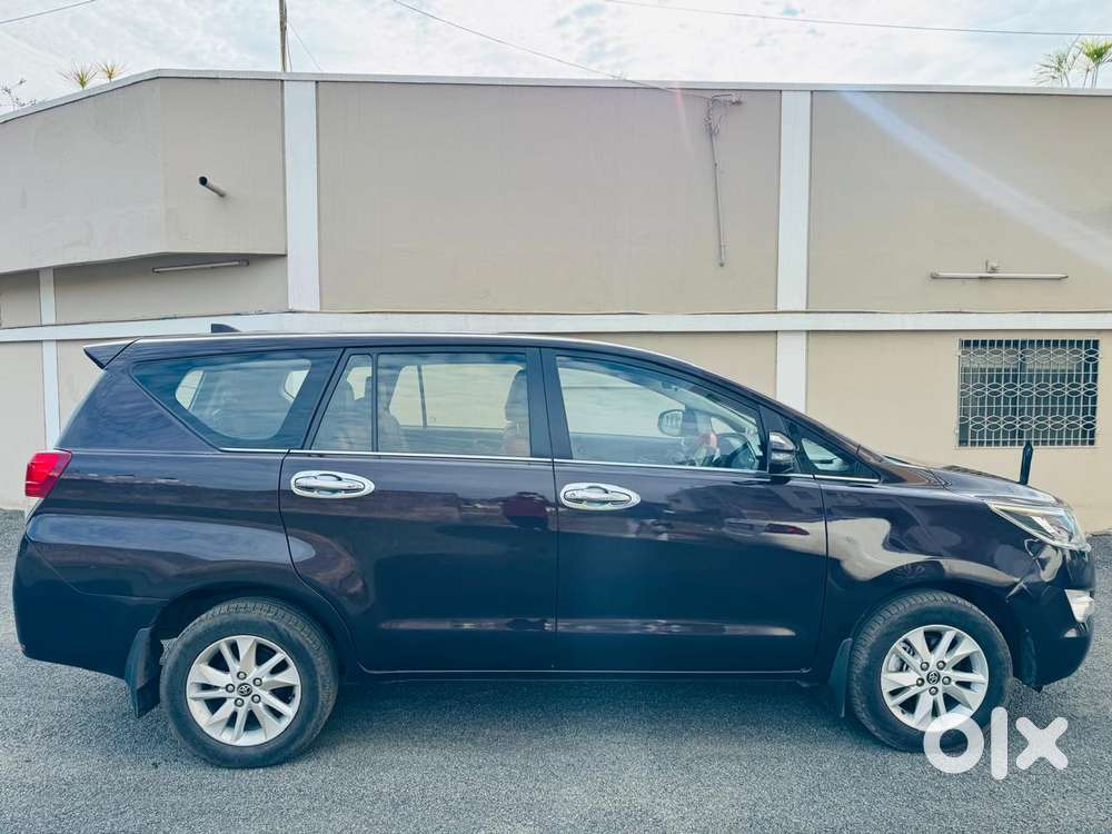 Toyota Innova Crysta 2.4 V, 2018, Diesel