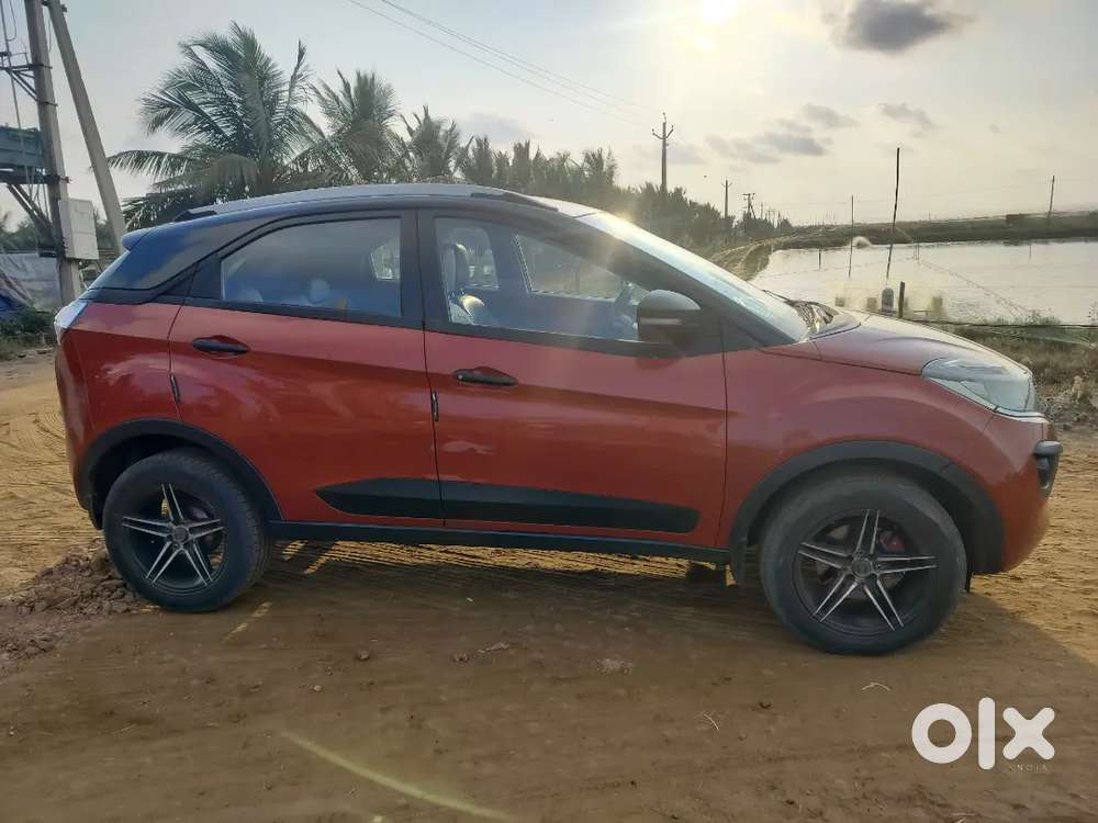 Tata Nexon 2017 Diesel 101000 Km Driven