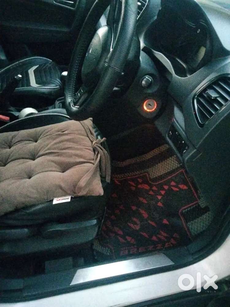 Even Condition Gadi 2017 Second Owner 55000 Chali Jaise Lena Vahi Sa