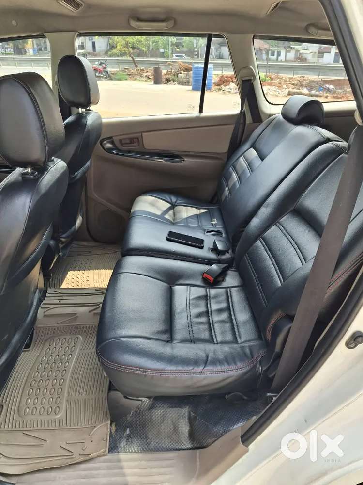 Toyota Innova 2015 Model 2016 Registration Diesel 139345 Km Driven