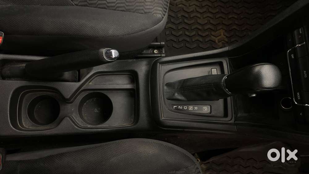 Maruti Suzuki Vitara Brezza 1.5 Vxi At, 2022, Petrol