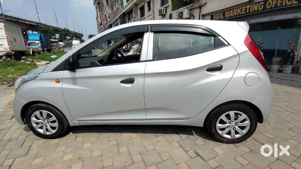 Hyundai Eon 0.8 Magna (o), 2011, Petrol
