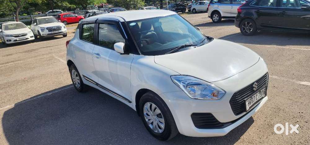 Maruti Suzuki Swift Vxi With Abs, 2018, Petrol