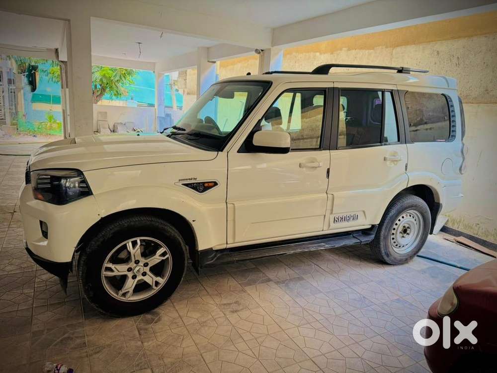 Mahindra Scorpio 2016 Diesel 133000 Km Driven