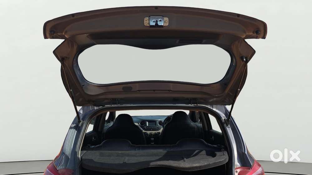 Hyundai Grand I10 Sportz 1.2 Kappa Vtvt, 2017, Petrol