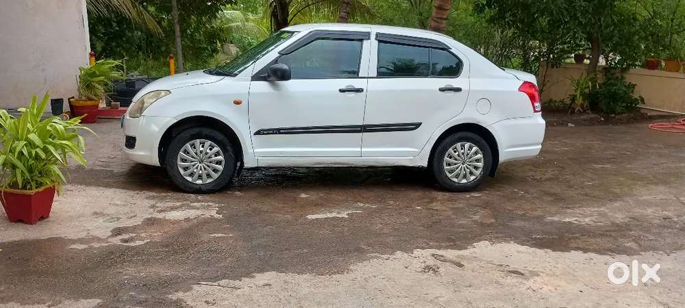 Maruti Suzuki Swift Dzire Tour 2016 Diesel 130000 Km Driven