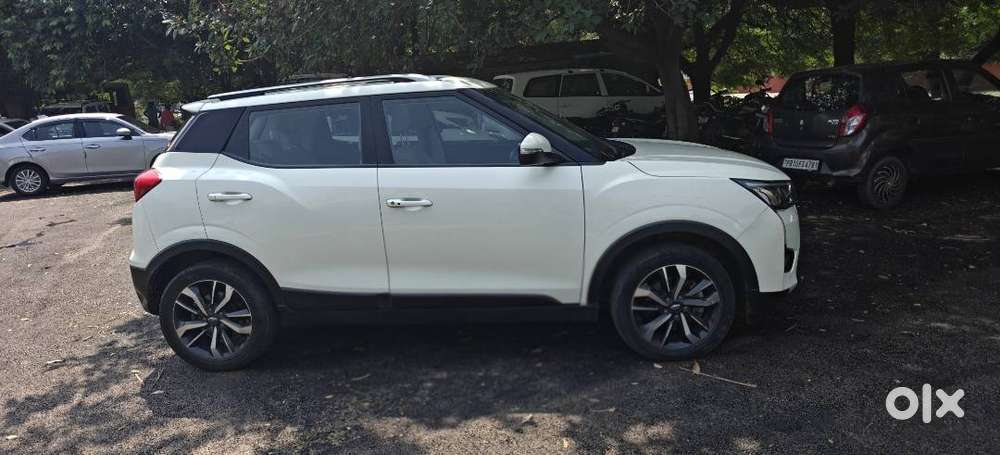 2019 Mahindra Xuv300 W8(o) Diesel | Single Owner