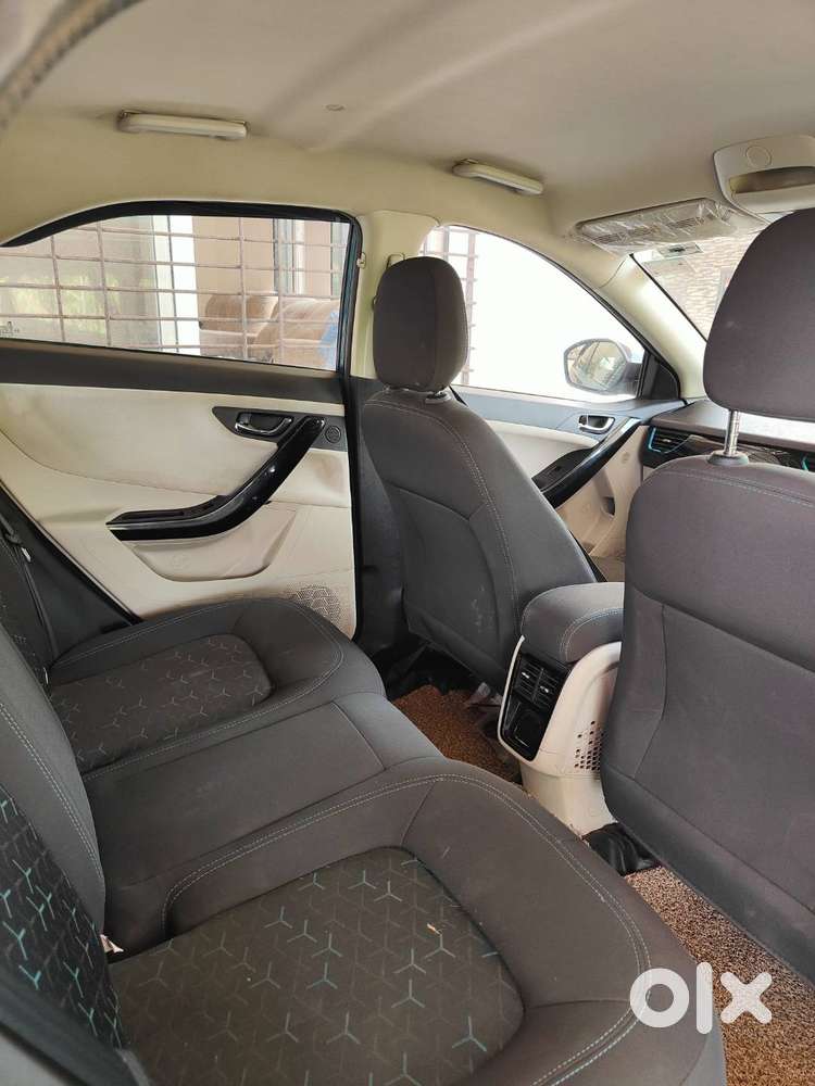 Well Maintained Car For Daily Commute