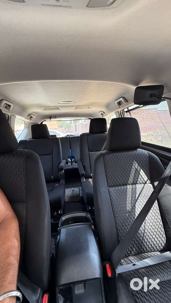 Toyota Innova Crysta 2022 Diesel Manual