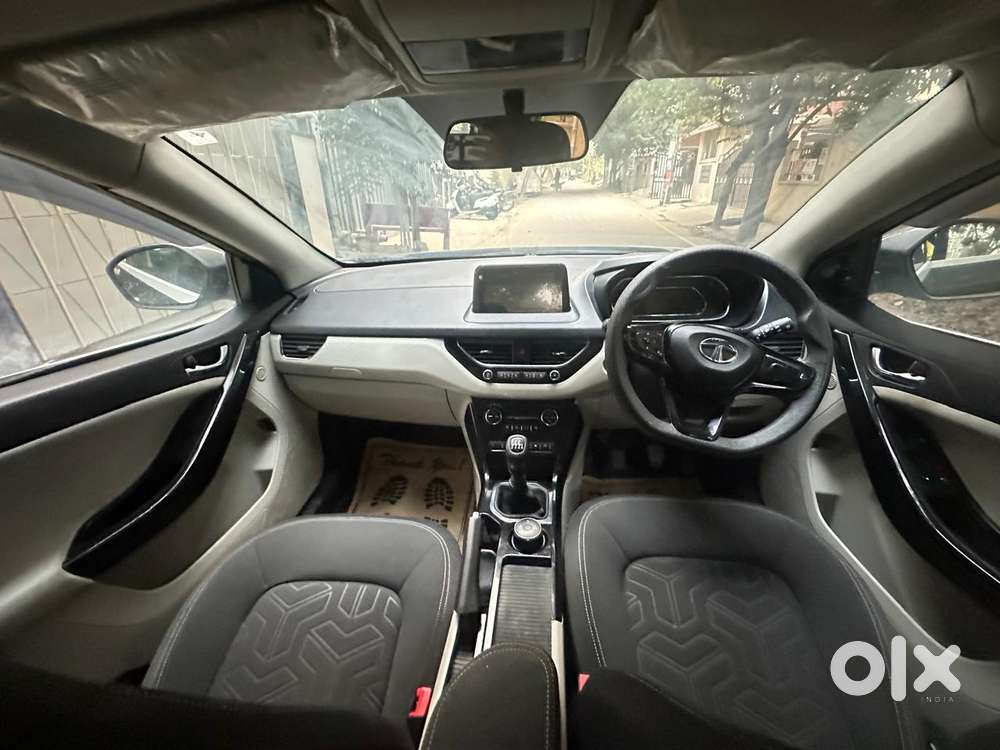 Tata Nexon 1.2 Revotron Xz Plus, 2020, Petrol