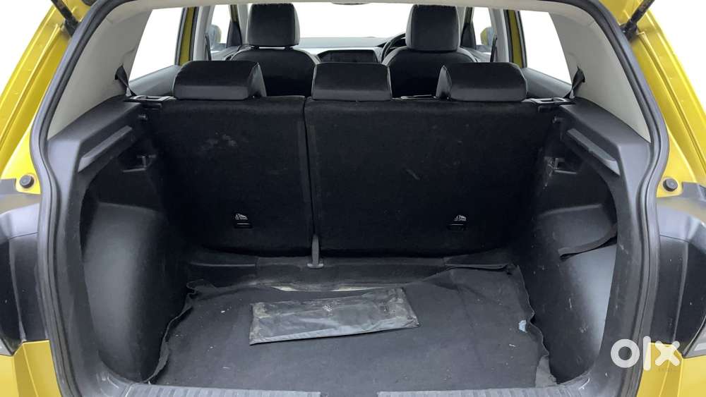 Volkswagen Taigun Topline 1.0 Tsi Mt (electric Seats), 2021, Petrol