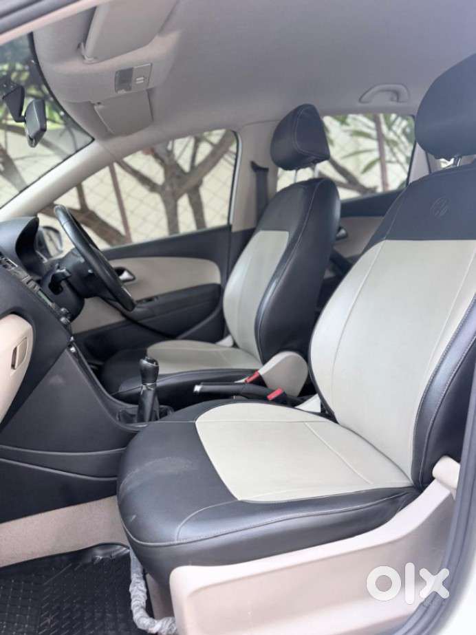 Volkswagen Polo Petrol Highline 1.2l, 2013, Petrol