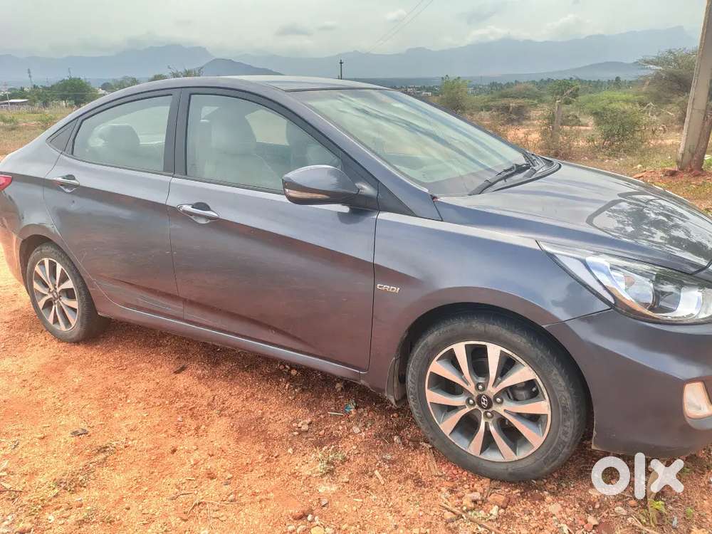 Hyundai Verna 2015