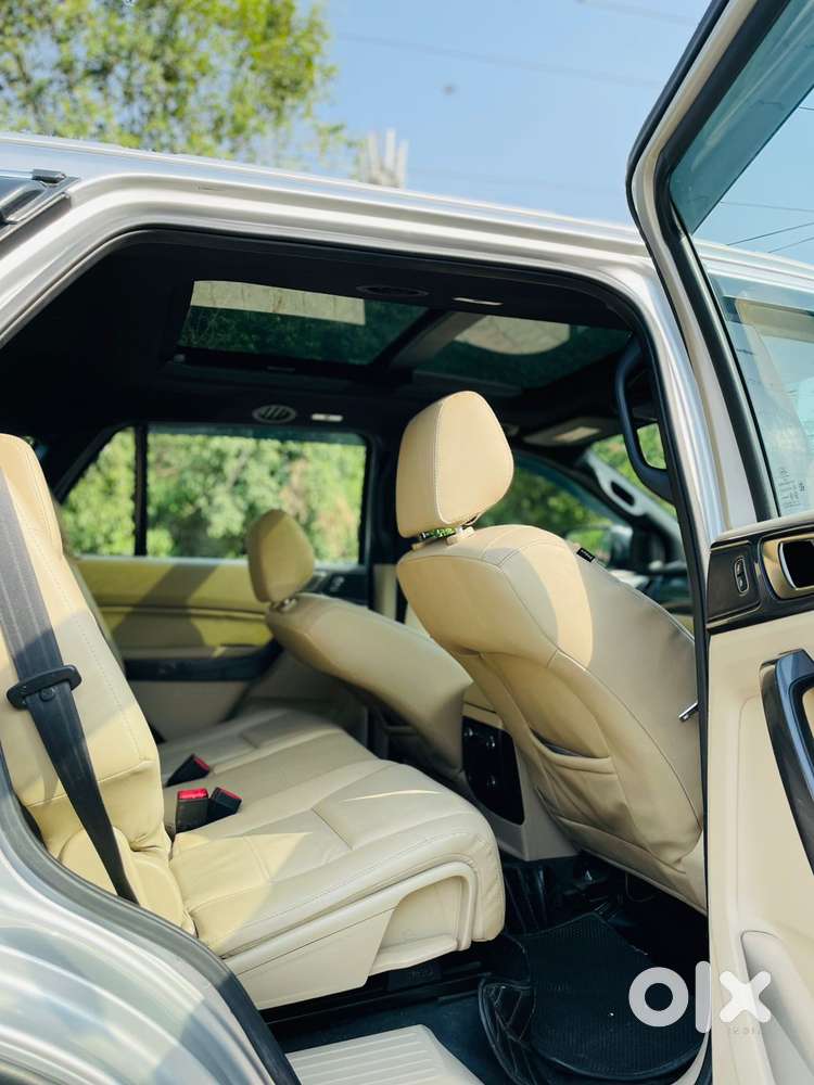 Ford Endeavour 3.2 Titanium At 4x4, 2017, Diesel