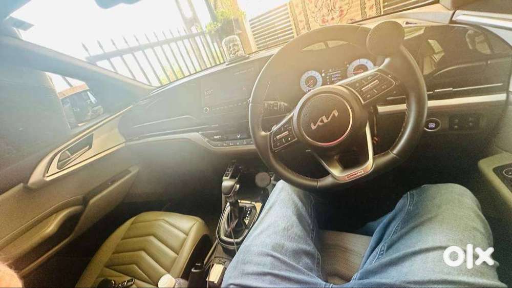 Kia Carens X-line November 2023 Model