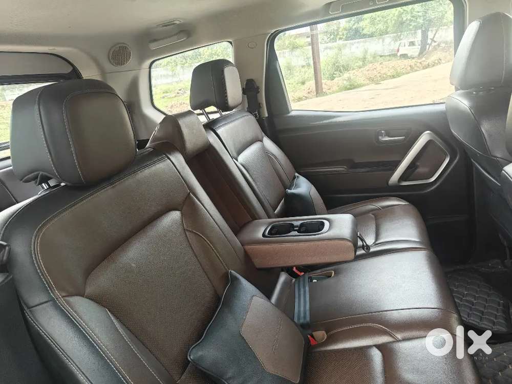 Mahindra Scorpio-n 2025 Z8 Petrol