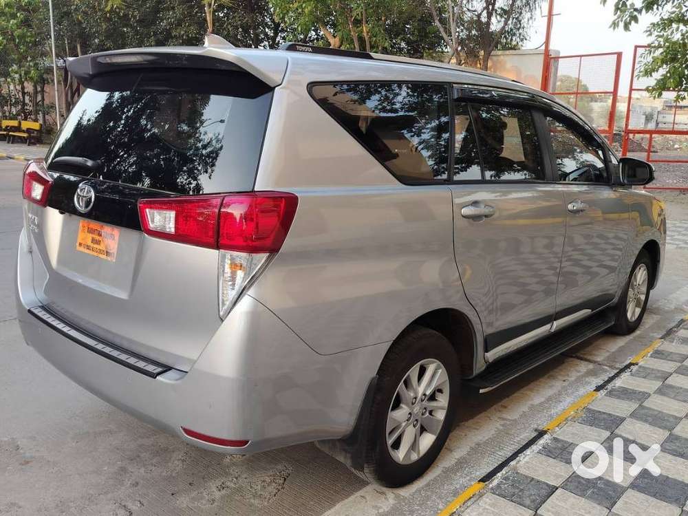 Toyota Innova Crysta 2.4 Gx Limited Edition 8 Str, 2024, Diesel