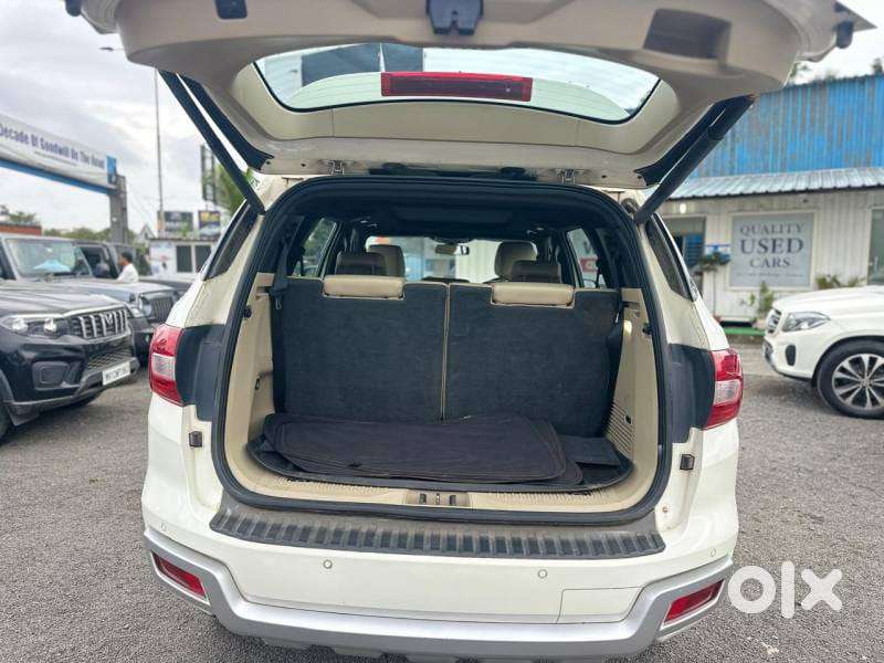 Ford Endeavour 3.2 Titanium At 4x4, 2017, Diesel